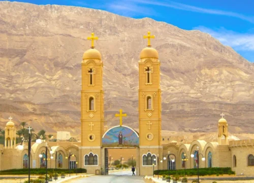 Monastères de Saint Jean Baptiste Antonios et Saint-Louis Paul